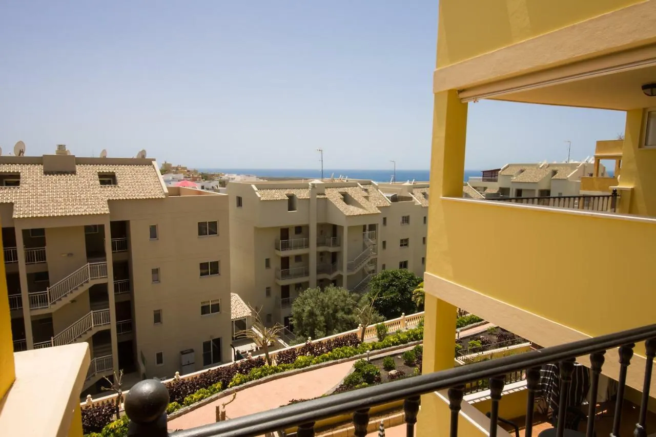 A Home From Home Palm-mar Apartamento